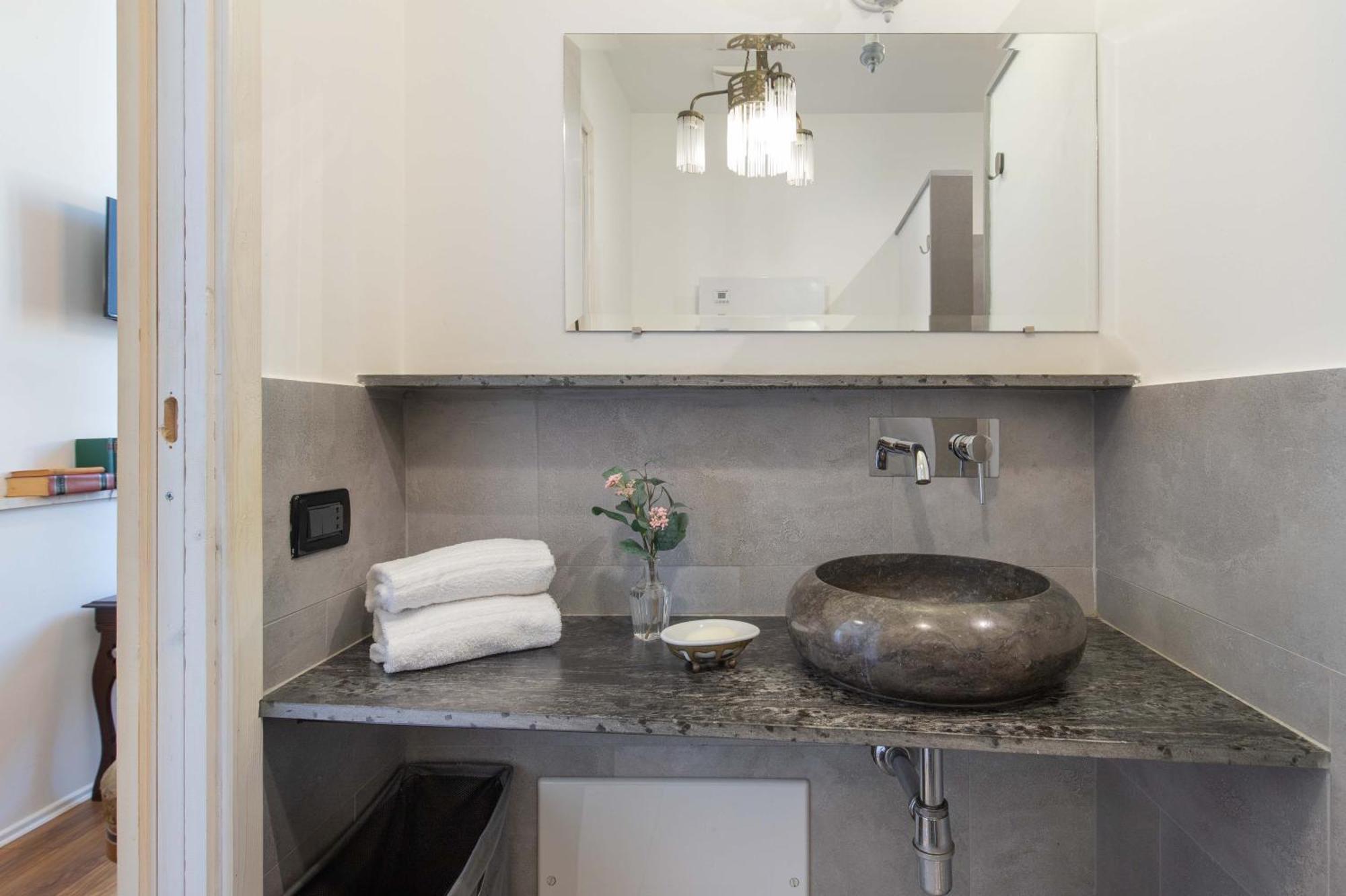 900 - Guest House Livorno Zewnętrze zdjęcie